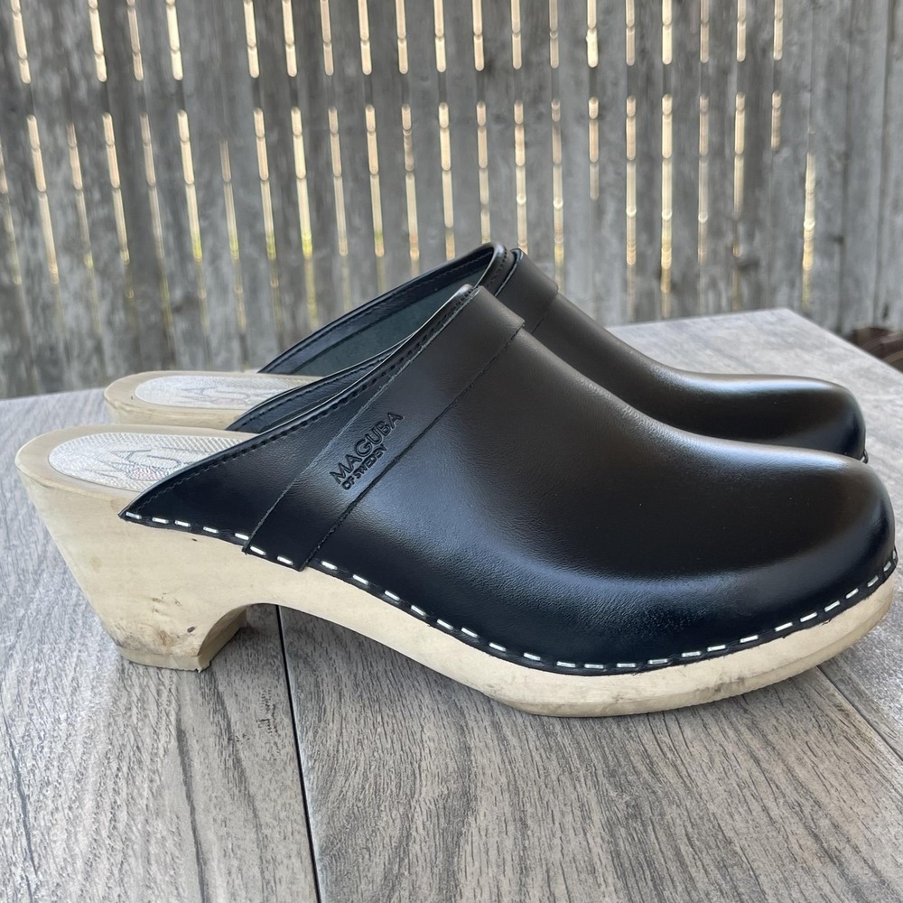 Maguba Sweden Clogs Women 9.5 EU 40 Black Leather Wooden‎ Heel Platform Slip On